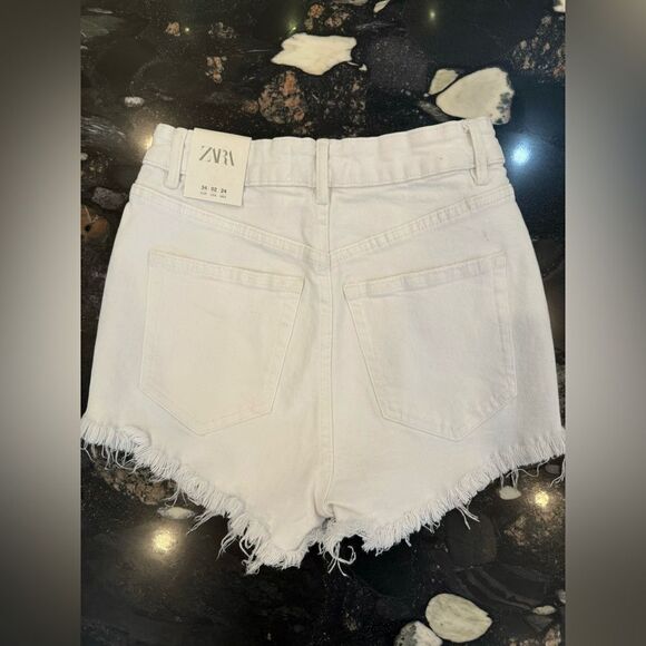 NWT ZARA High Rise Denim Shorts - Picture 5 of 6